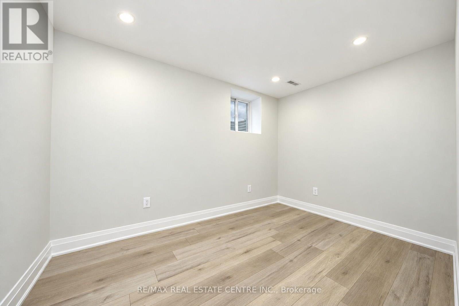 130 Martindale Crescent, Brampton, Ontario  L6X 2V1 - Photo 32 - W13886774