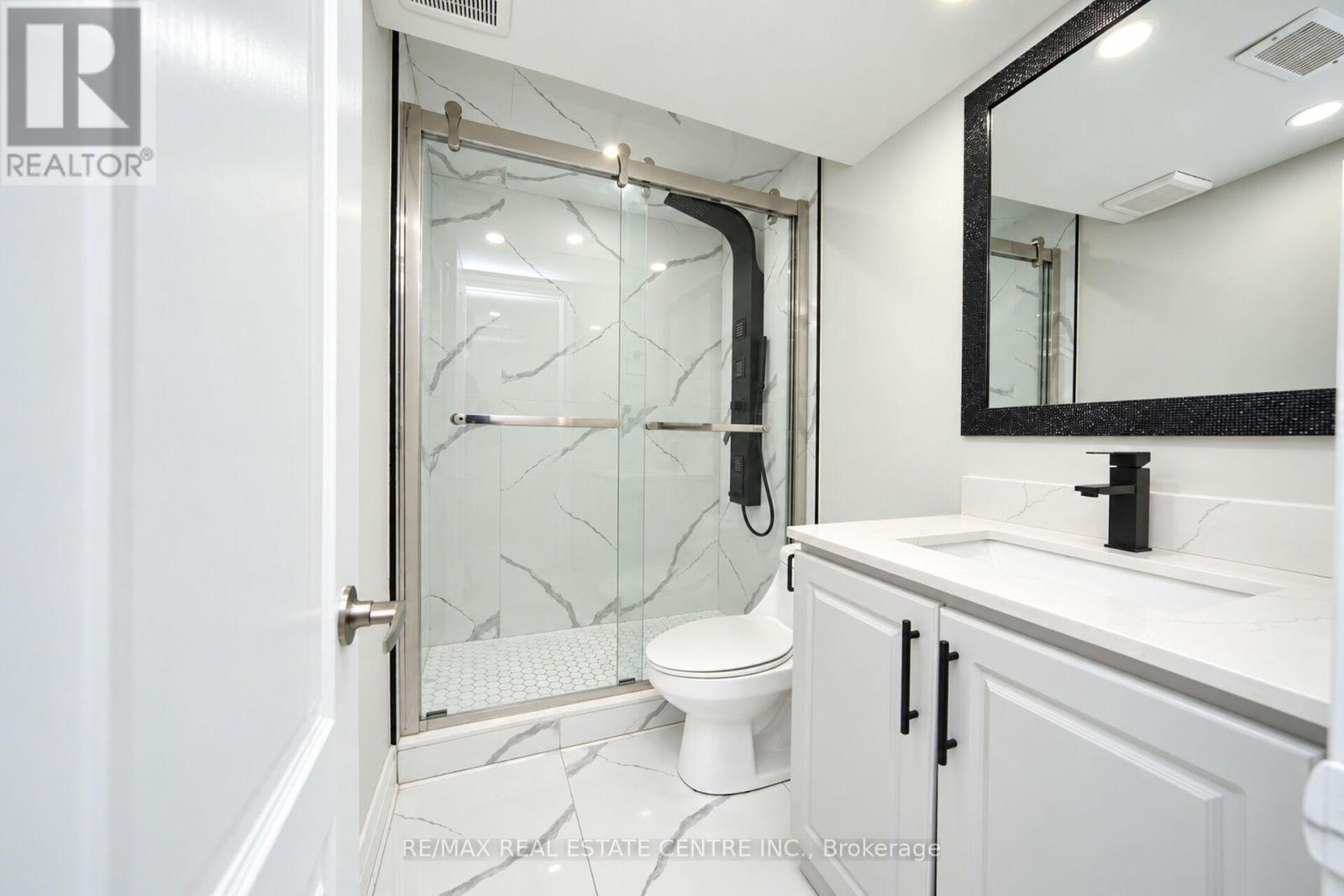 130 Martindale Crescent, Brampton, Ontario  L6X 2V1 - Photo 35 - W13886774