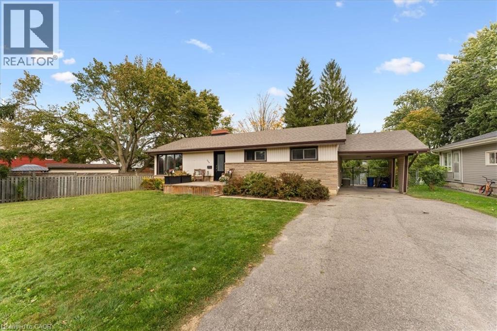 154 PARIS Road, Brantford, Ontario