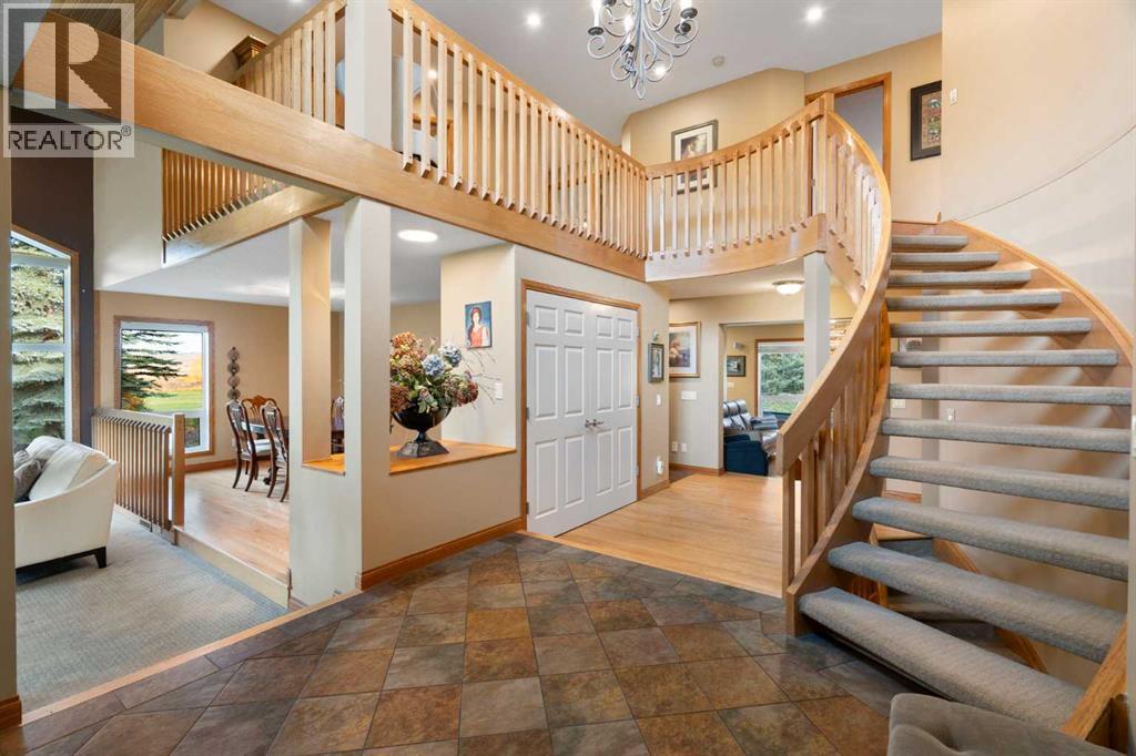 505 Bearspaw Village Ridge NW