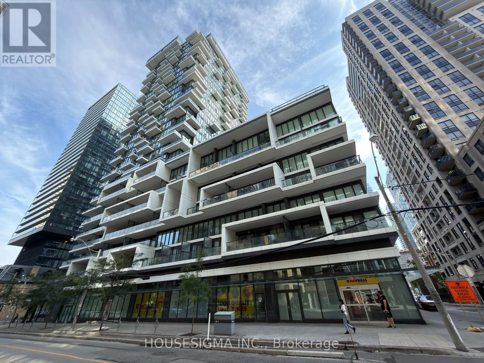 77 Shuter Street, Toronto, Ontario  M5B 0B8 - Photo 2 - C13886798