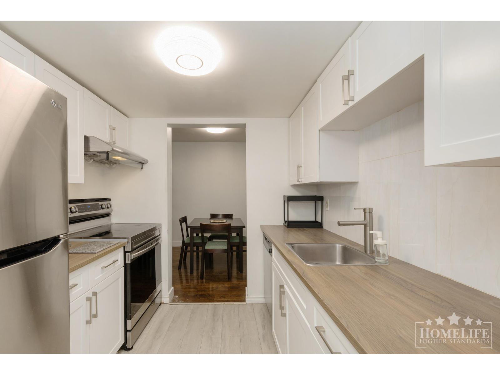 114 10644 151a Street, Surrey, British Columbia  V3R 8R3 - Photo 8 - R3174477