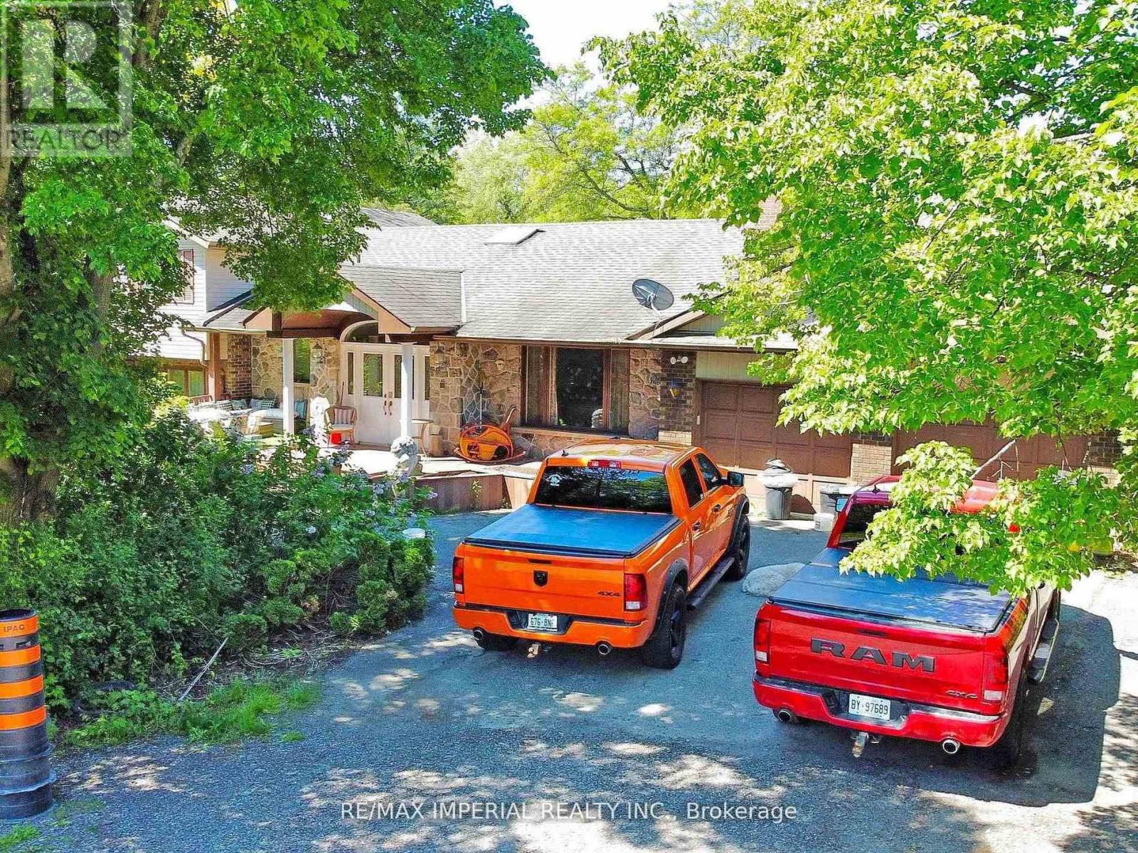 22 RATCLIFF ROAD, Whitchurch-Stouffville, Ontario
