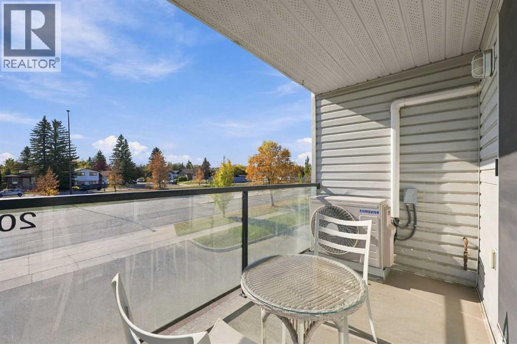 220, 2022 Canyon Meadows Drive SE, Calgary, Alberta  T2J 7H1 - Photo 29 - A2349314