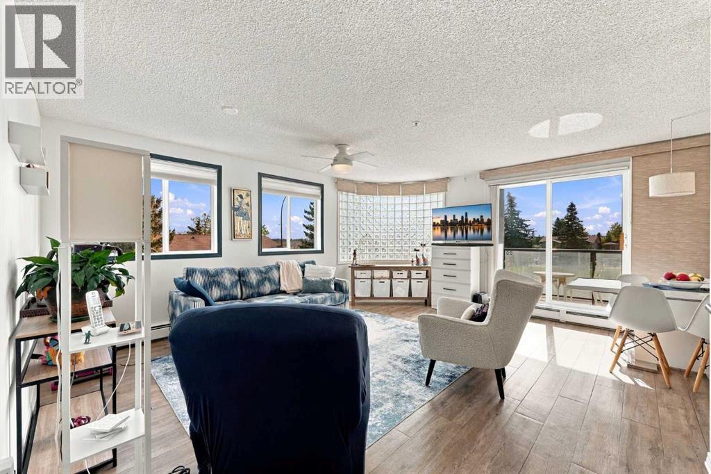 220, 2022 Canyon Meadows Drive SE, Calgary, Alberta  T2J 7H1 - Photo 6 - A2349314