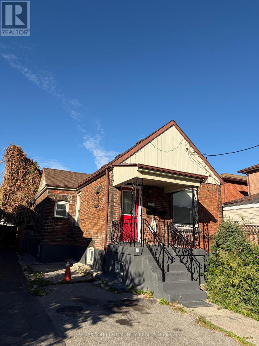 Main - 504 Caledonia Road, Toronto, Ontario  M6E 4V2 - Photo 21 - W13870564
