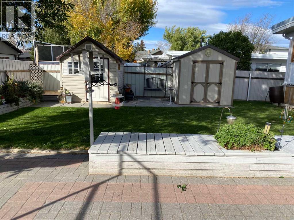 1812 Lakemount Boulevard S, Lethbridge, Alberta  T1K 3R6 - Photo 20 - A2348008