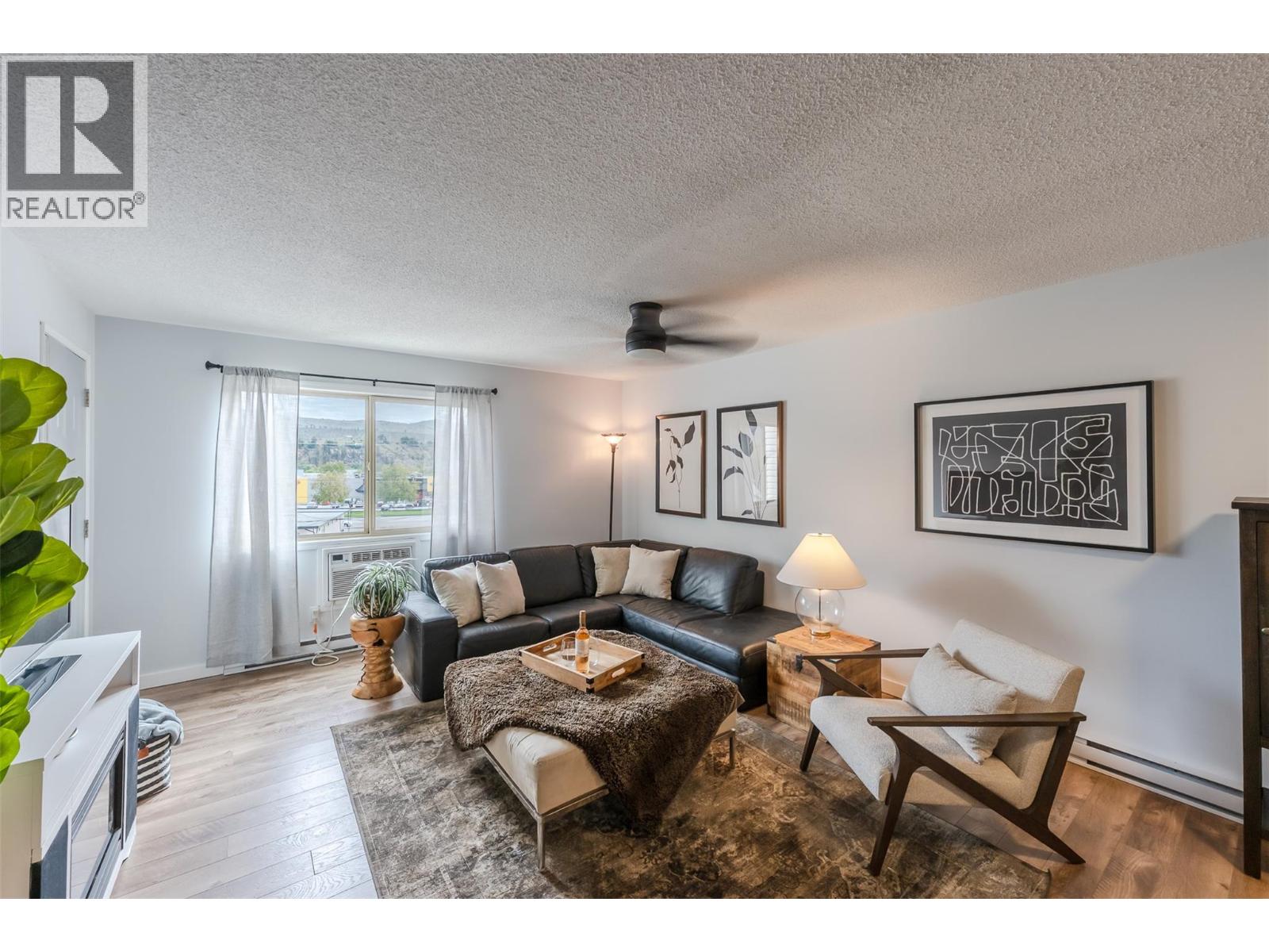 529 Co-Op Avenue Unit# 10, Oliver, BC V0H 1T0