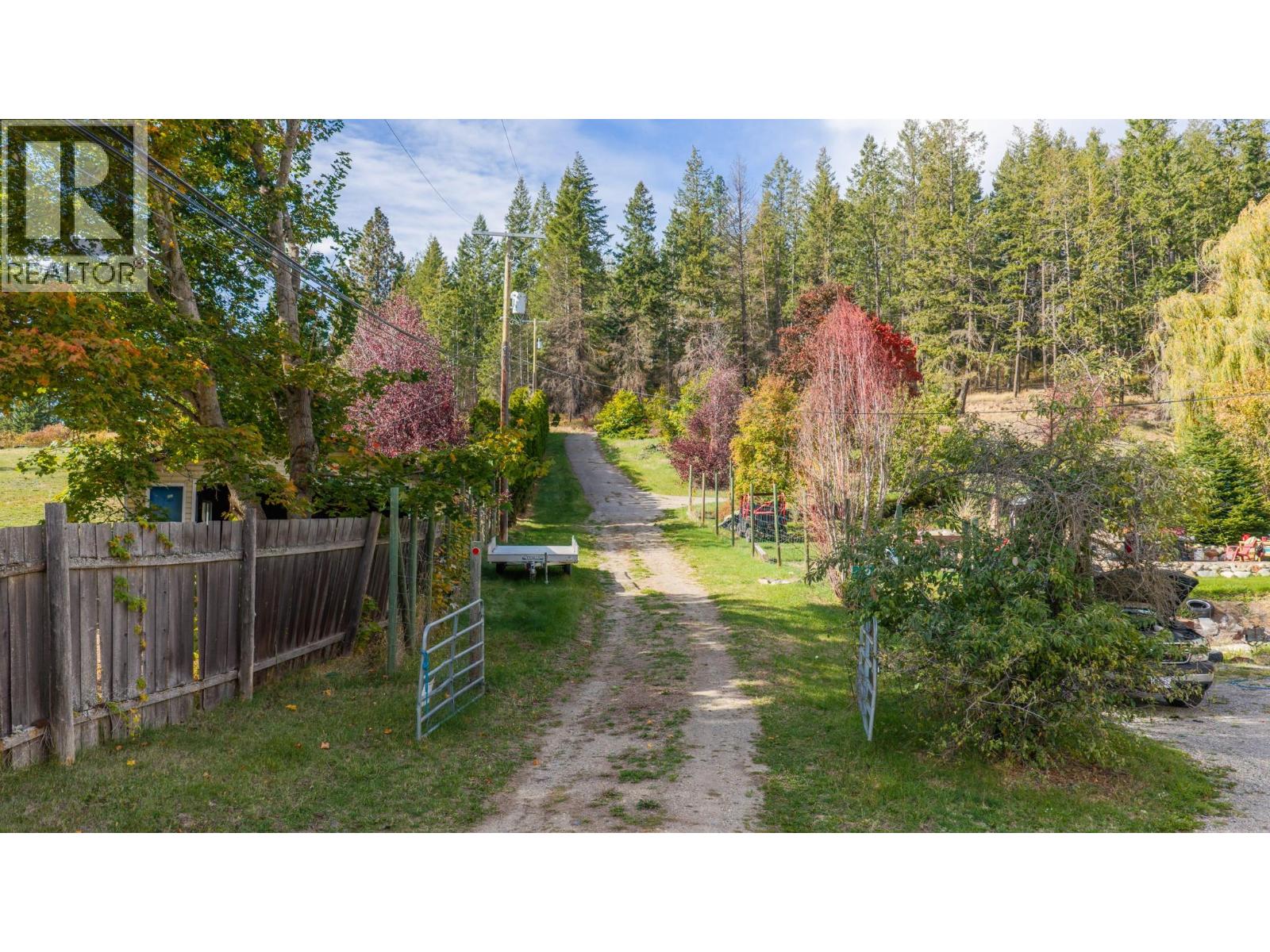 3930 3 Highway, Erickson, British Columbia  V0B 1K0 - Photo 6 - 10403029