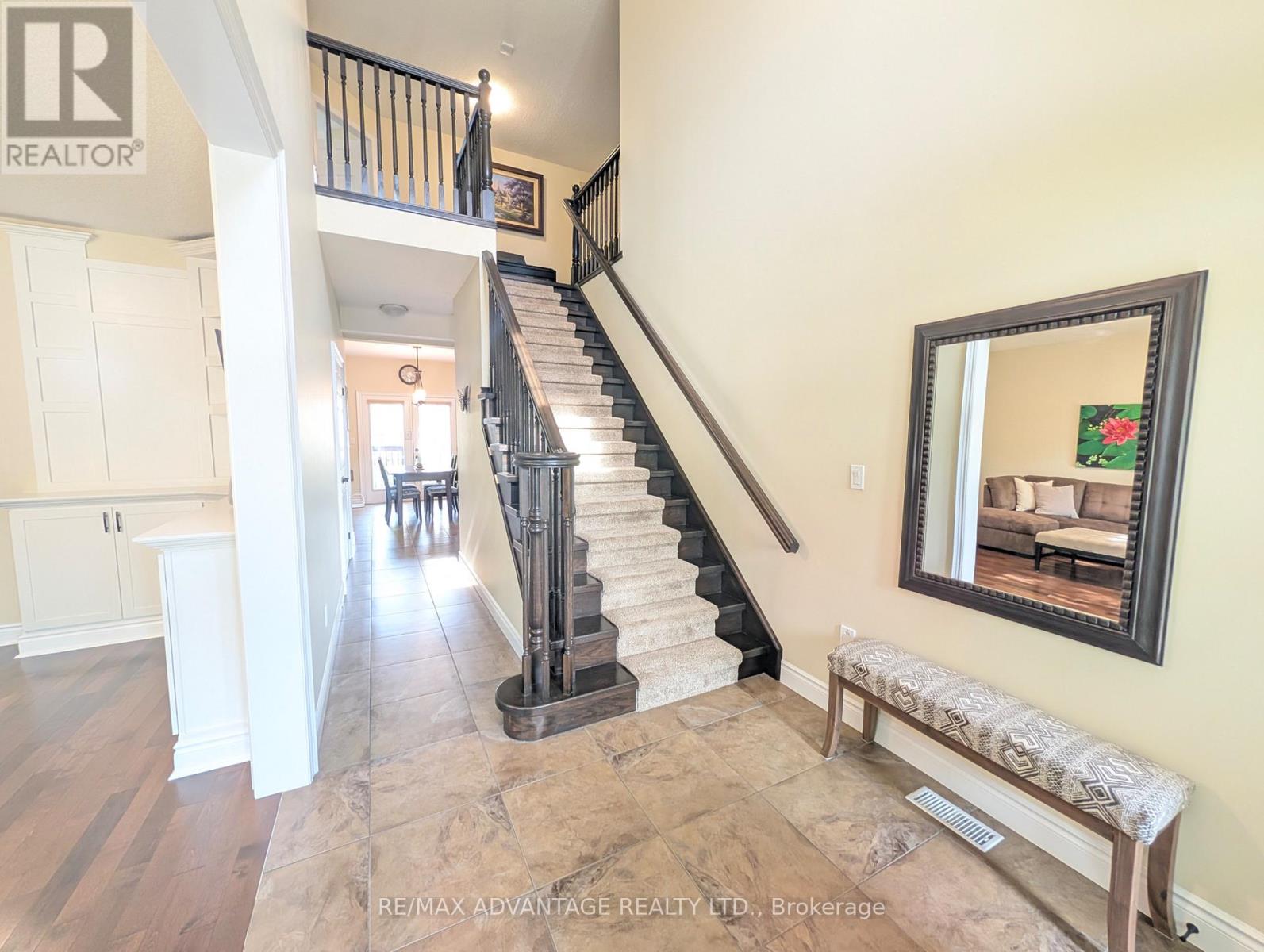 764 Eclipse Walk, London North, Ontario  N5X 0K1 - Photo 6 - X13765712