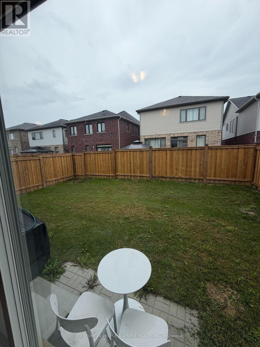 54 Prince Philip Boulevard, North Dumfries, Ontario  N0B 1E0 - Photo 41 - X13763322