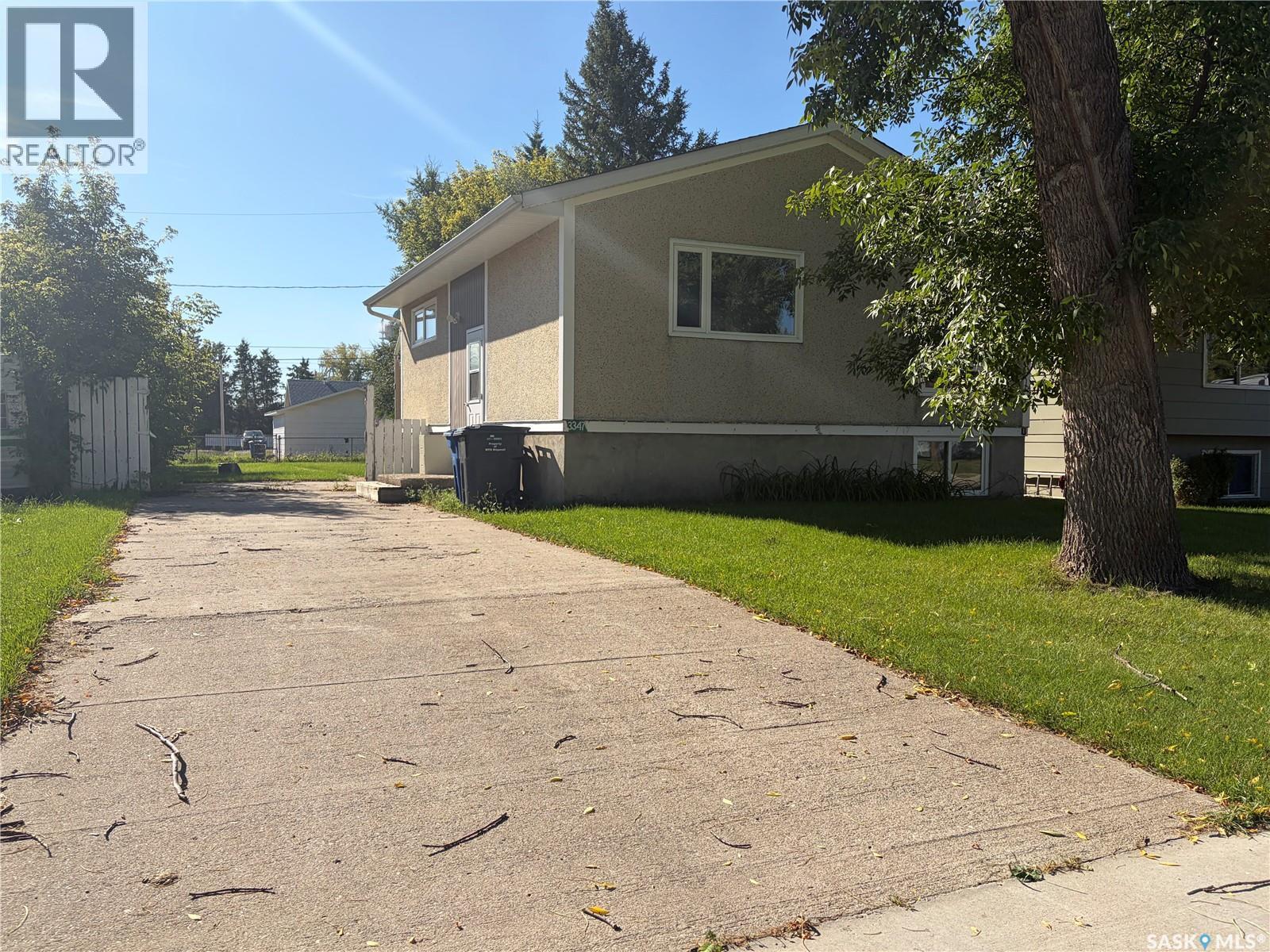 3347 3rd Avenue E, Carrot River, Saskatchewan  S0E 0L0 - Photo 2 - SK050921
