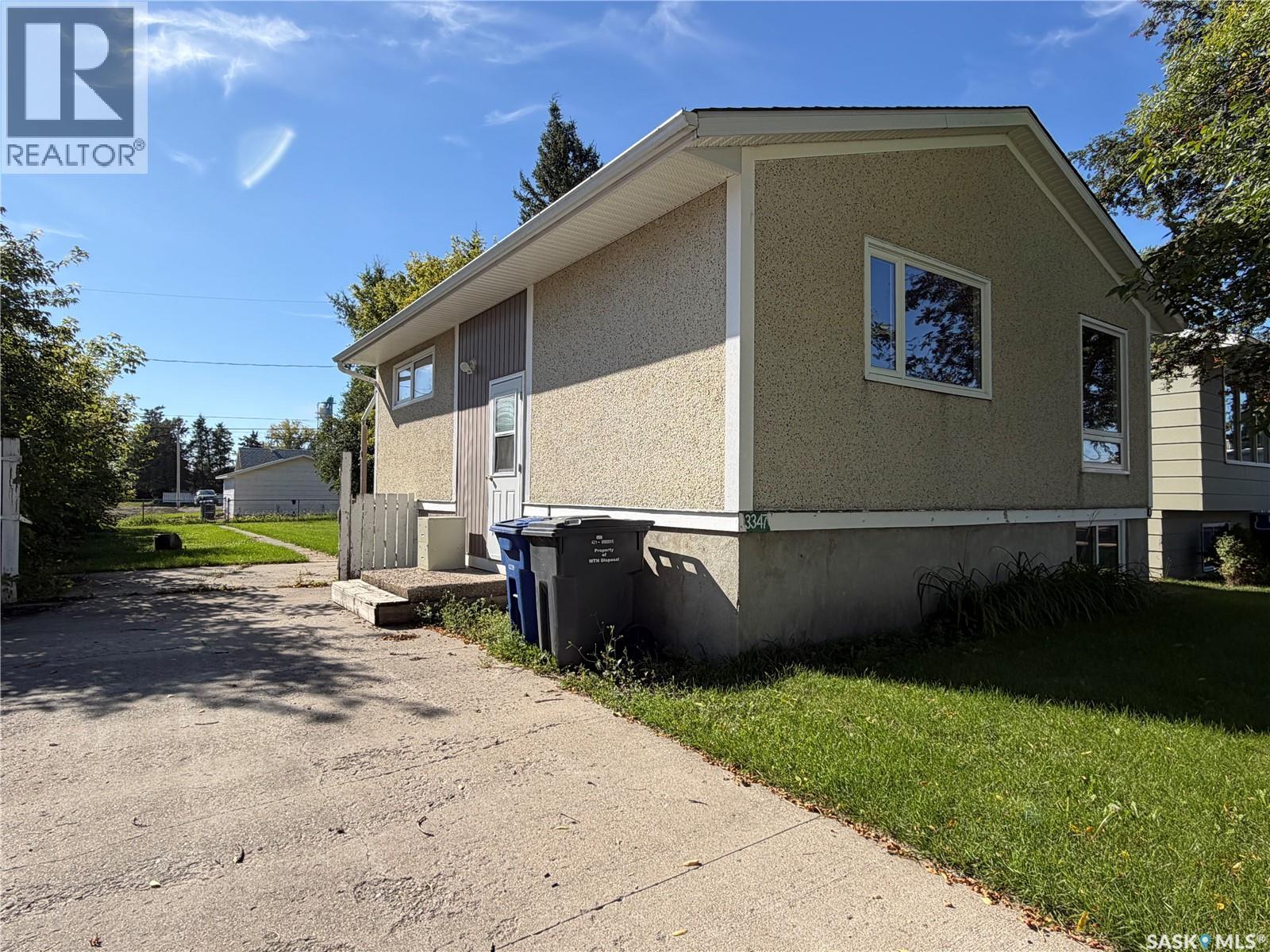3347 3rd Avenue E, Carrot River, Saskatchewan  S0E 0L0 - Photo 3 - SK050921