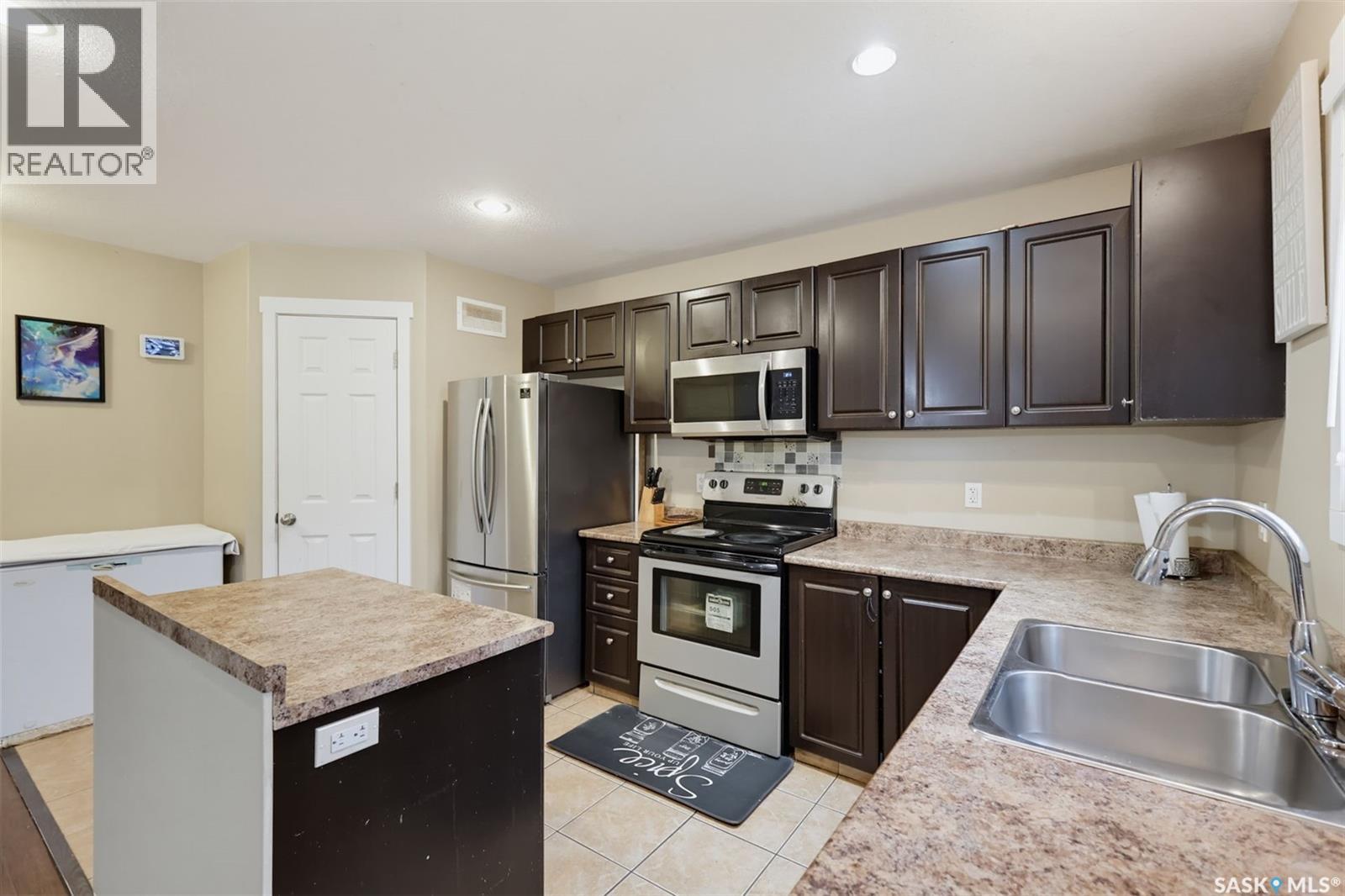 413 X Avenue S, Saskatoon, Saskatchewan  S7M 3H7 - Photo 15 - SK050861
