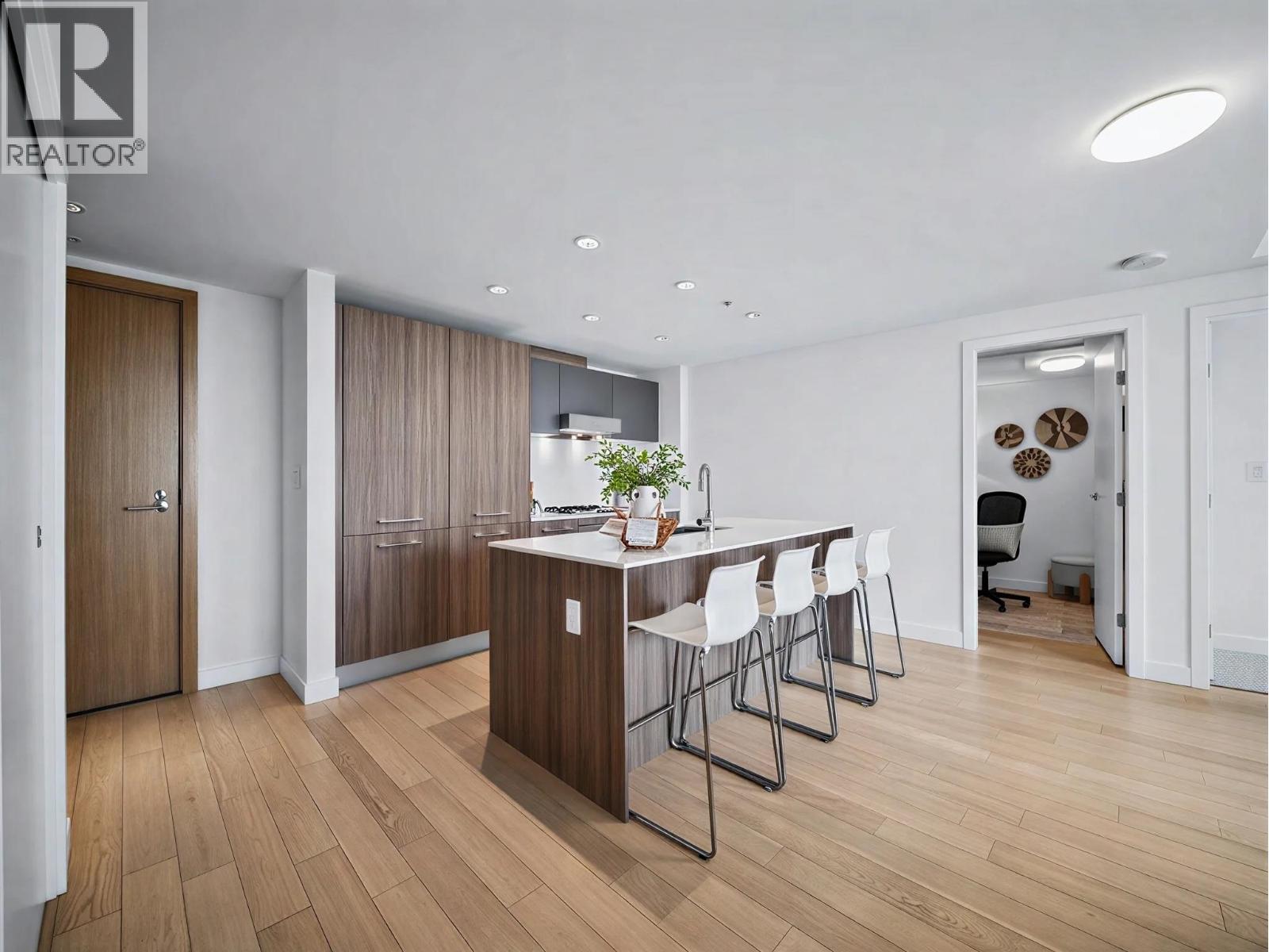 1005 4638 Gladstone Street, Vancouver, British Columbia  V5N 0G5 - Photo 13 - R3174479