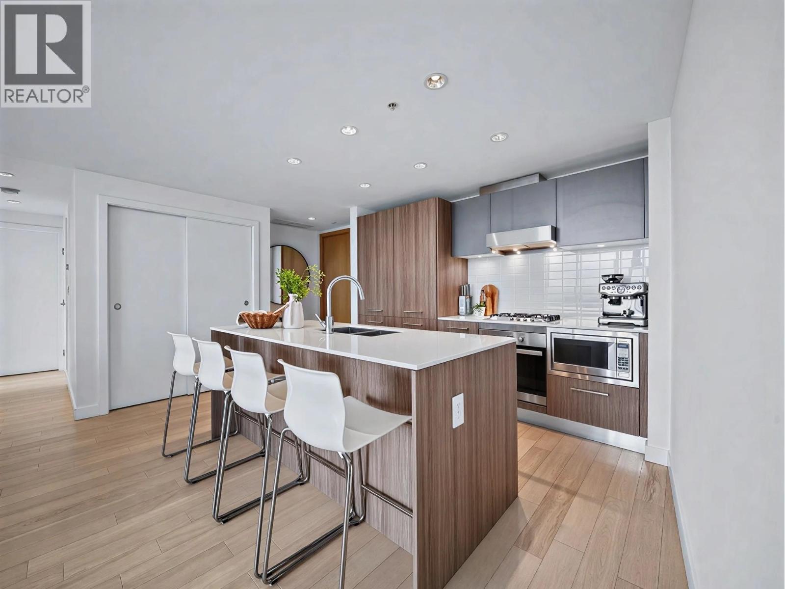 1005 4638 Gladstone Street, Vancouver, British Columbia  V5N 0G5 - Photo 9 - R3174479