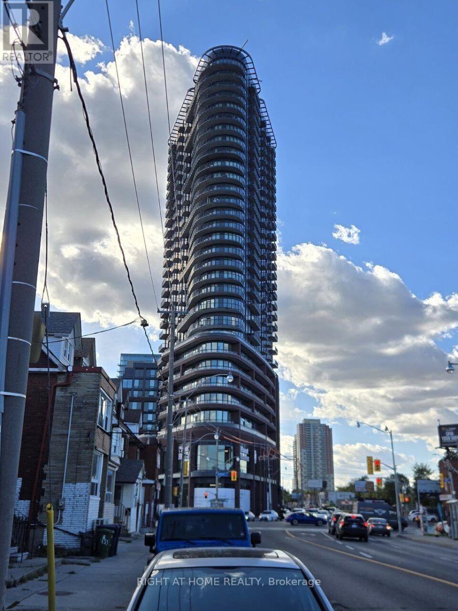 2611 - 1185 DUPONT STREET, Toronto, Ontario