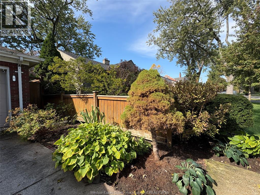 3155 Randolph Avenue West, Windsor, Ontario  N9E 3E5 - Photo 22 - 26025041