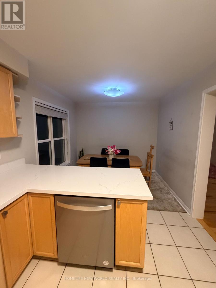 86 Seed House Lane, Halton Hills, Ontario  L7G 6K3 - Photo 8 - W13864982