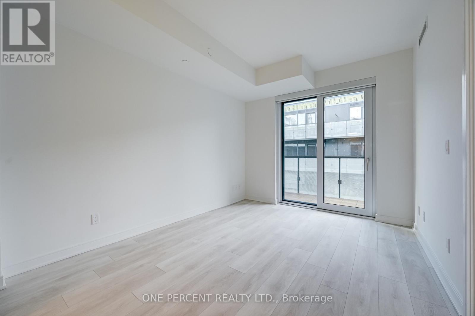 S408 - 35 Rolling Mills Road, Toronto, Ontario  M5A 0V6 - Photo 8 - C13895482