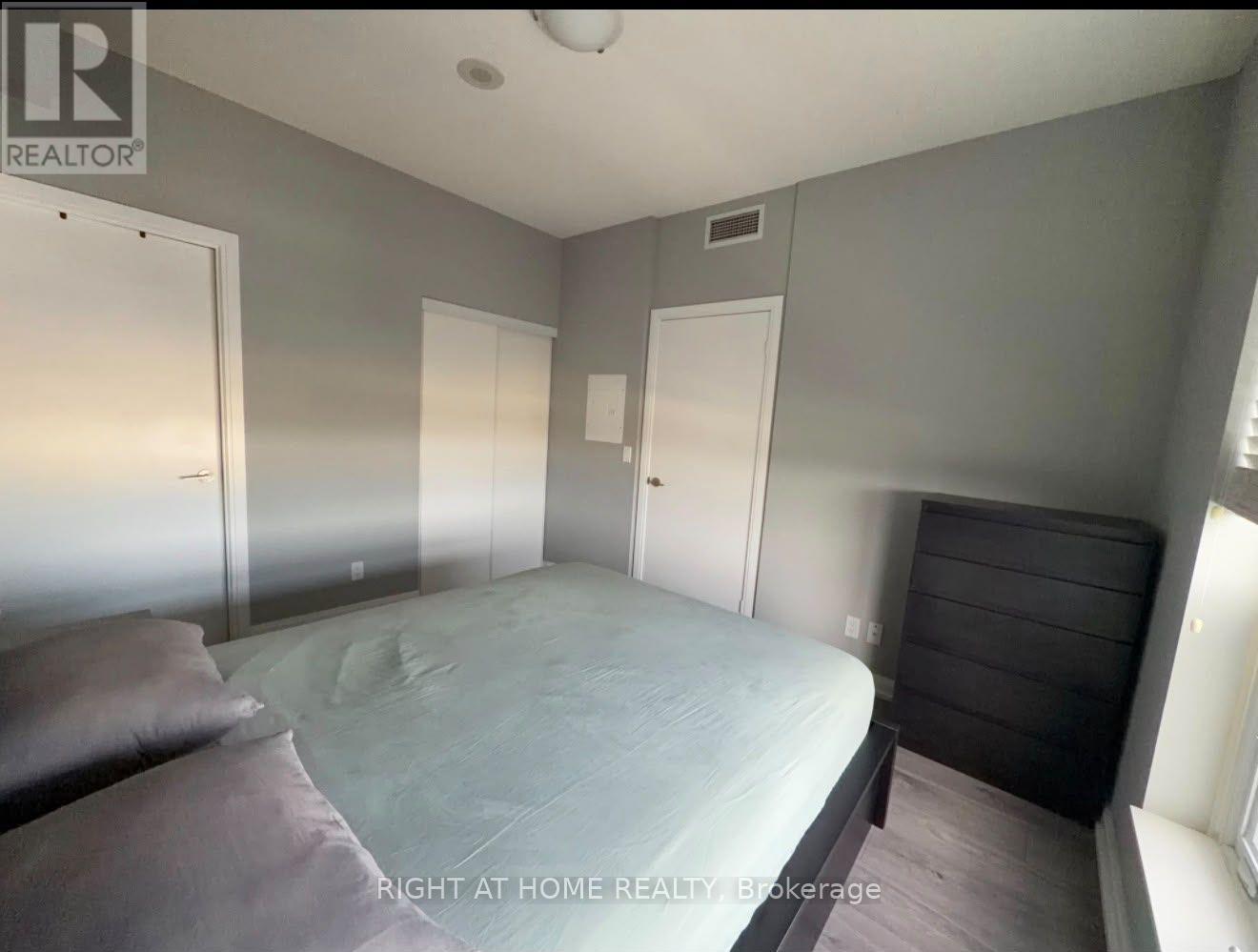 1221 - 181 Village Green Square, Toronto, Ontario  M1S 0K6 - Photo 10 - E13894764