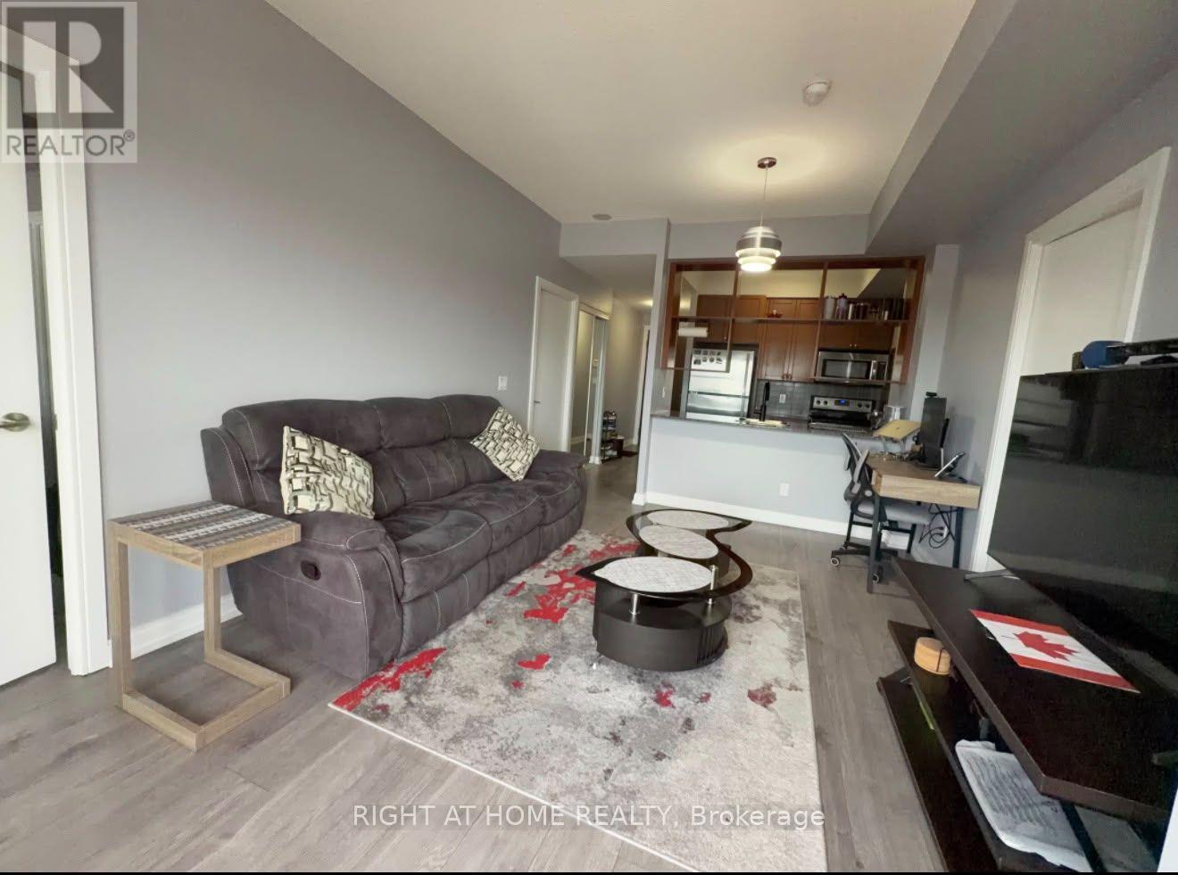 1221 - 181 Village Green Square, Toronto, Ontario  M1S 0K6 - Photo 3 - E13894764