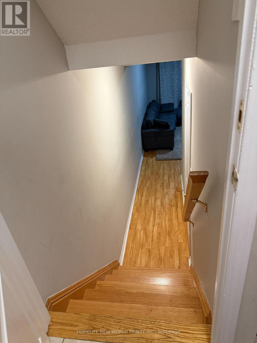 86 Seed House Lane, Halton Hills, Ontario  L7G 6K3 - Photo 19 - W13864982
