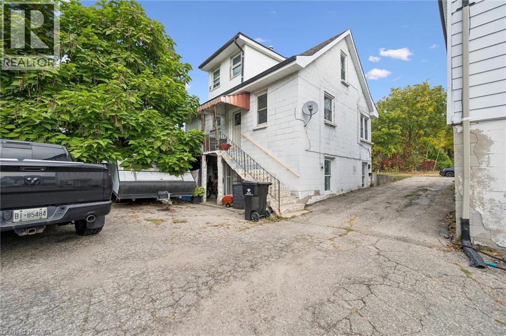 34 Jaffray Street, Cambridge, Ontario  N1R 3H9 - Photo 8 - 40869096