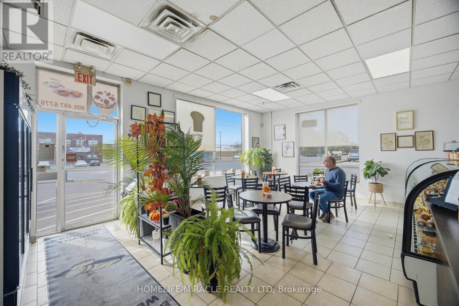 1 - 240 Clarence Street, Brampton, Ontario  L6W 1T4 - Photo 4 - W13897512