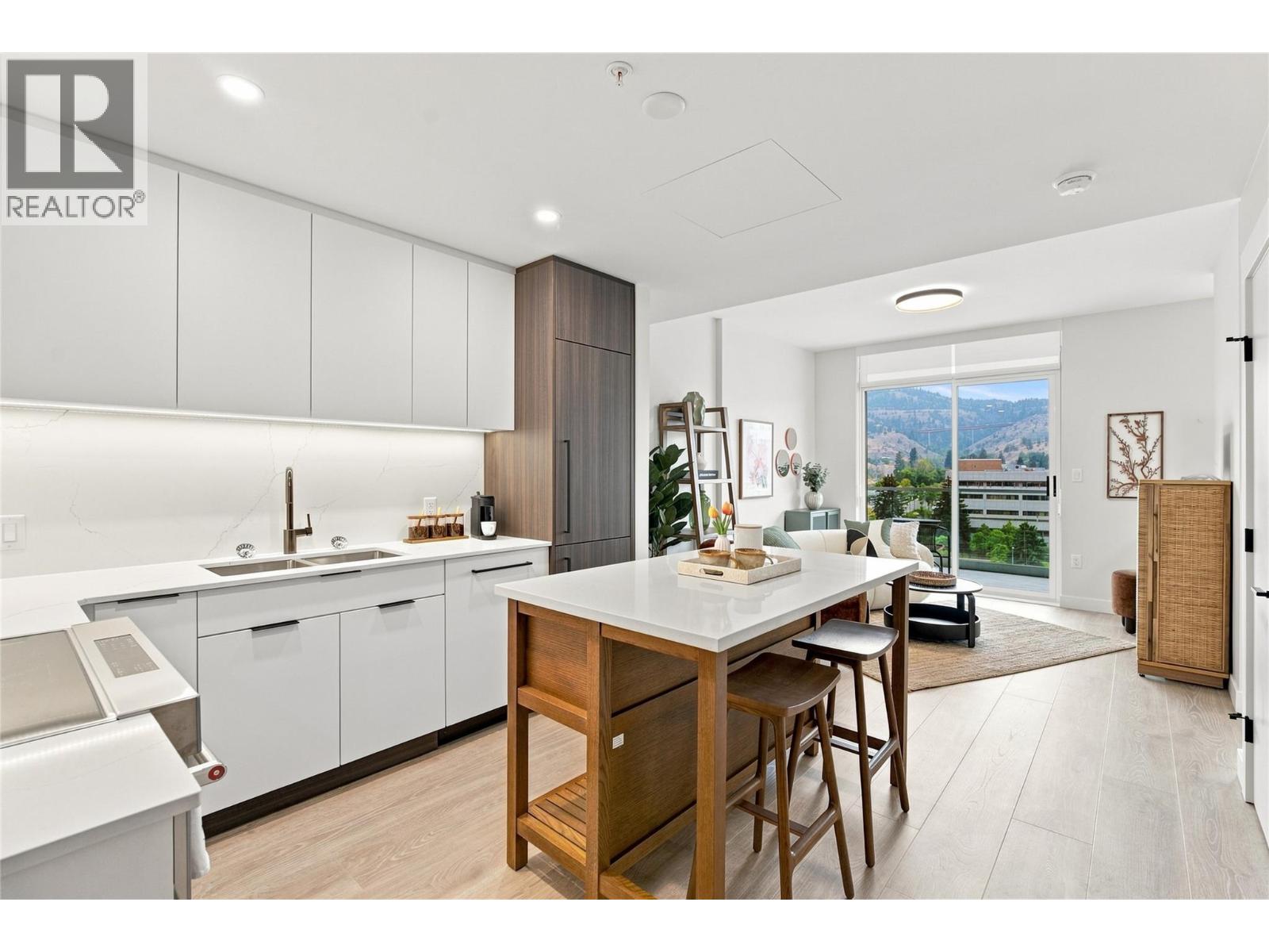 460 Nicola Street Unit# 1005, Kamloops, British Columbia  V2C 0N2 - Photo 4 - 10403055