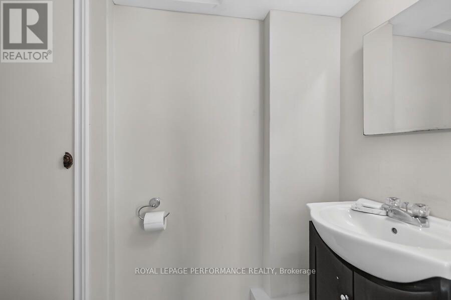 964 Connaught Avenue, Ottawa, Ontario  K2B 5M9 - Photo 24 - X13902624