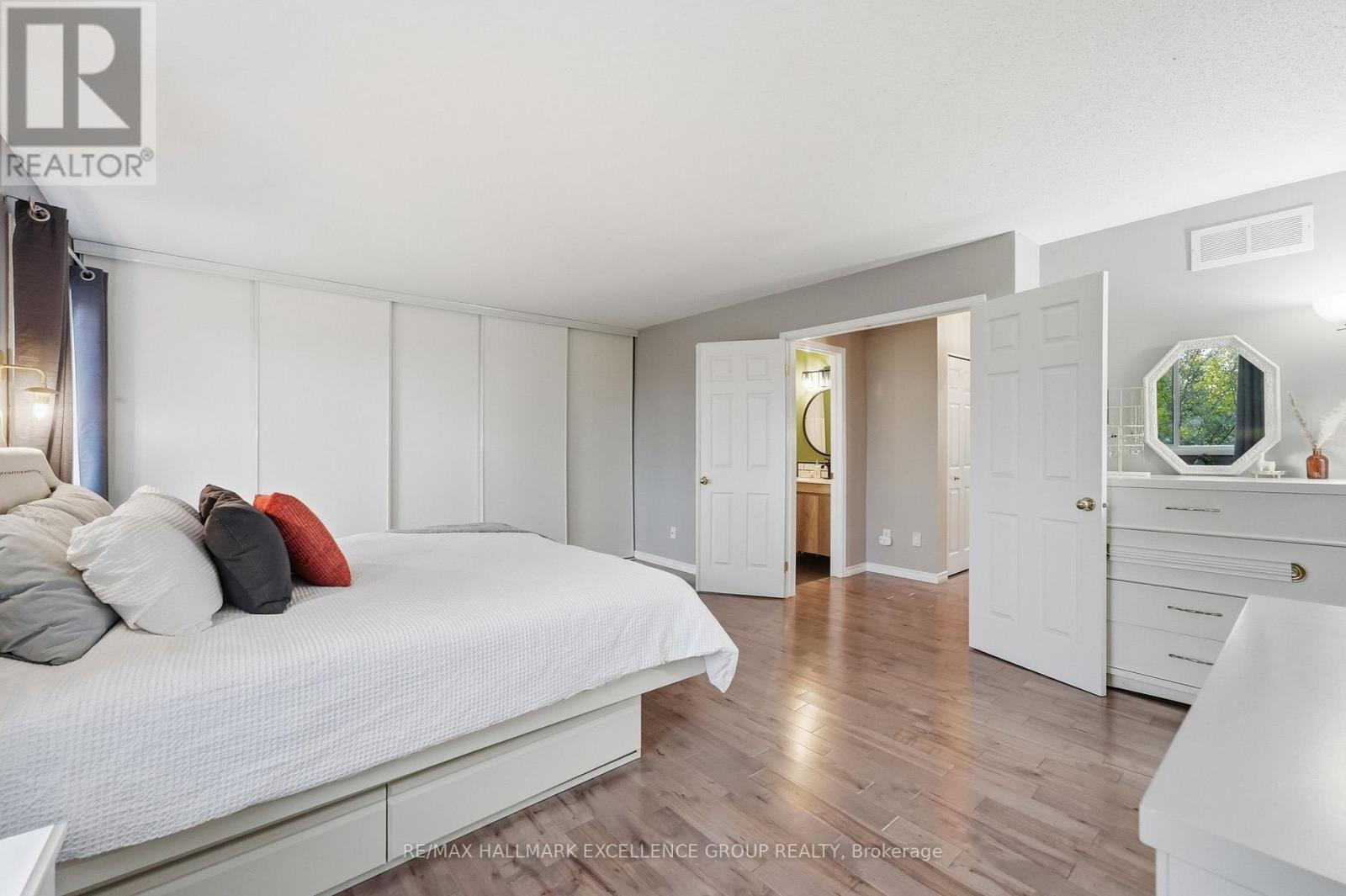 54 Carwood Circle, Ottawa, Ontario  K1K 4V4 - Photo 17 - X13902704
