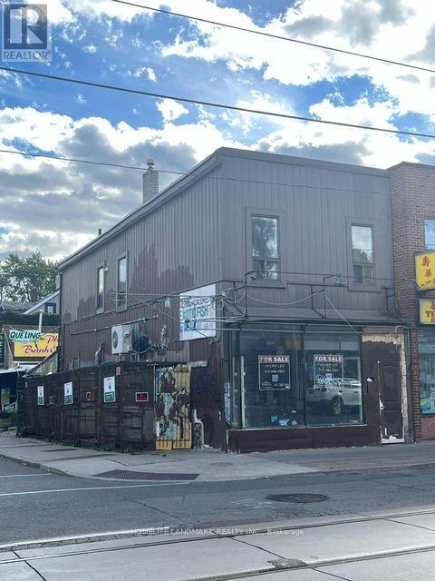 673 GERRARD STREET E, Toronto, Ontario