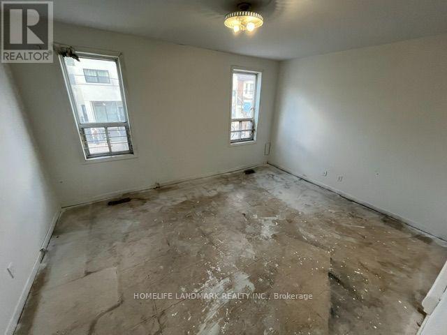 673 Gerrard Street E, Toronto, Ontario  M4M 1Y2 - Photo 11 - E13902202