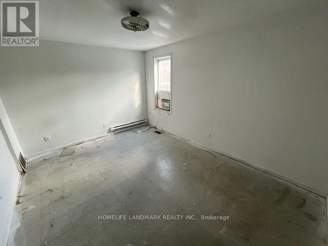 673 Gerrard Street E, Toronto, Ontario  M4M 1Y2 - Photo 9 - E13902202