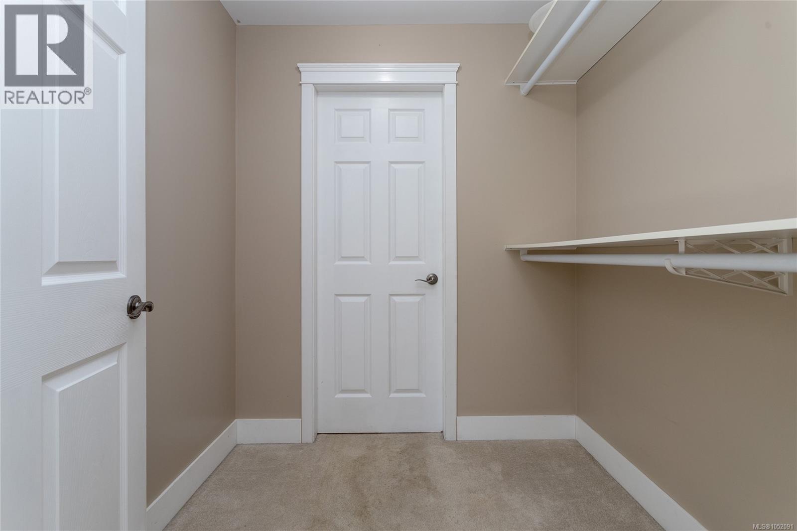 590 Ridley Dr
