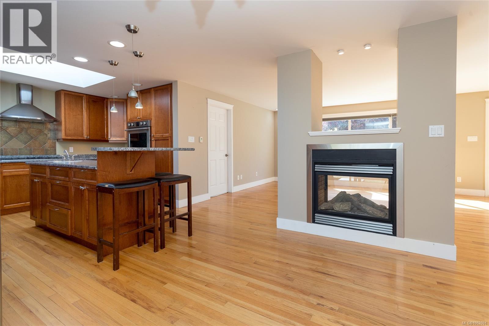 590 Ridley Dr