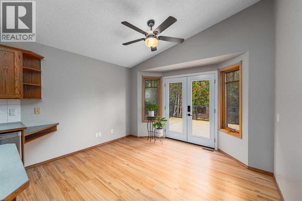 236 Edgebrook Gardens NW, Calgary, Alberta  T3A 4Z9 - Photo 16 - A2349059