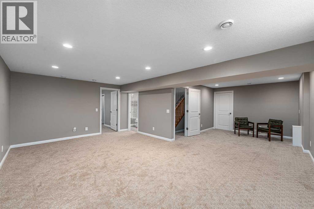 236 Edgebrook Gardens NW, Calgary, Alberta  T3A 4Z9 - Photo 23 - A2349059