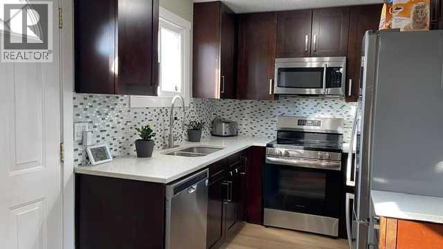 44 Falwood Crescent Ne, Calgary, Alberta  T3J 1E3 - Photo 9 - A2351957