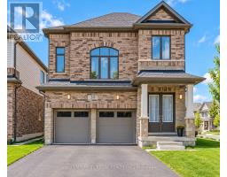 30 RUSTIC OAK TRAIL, North Dumfries, Ontario