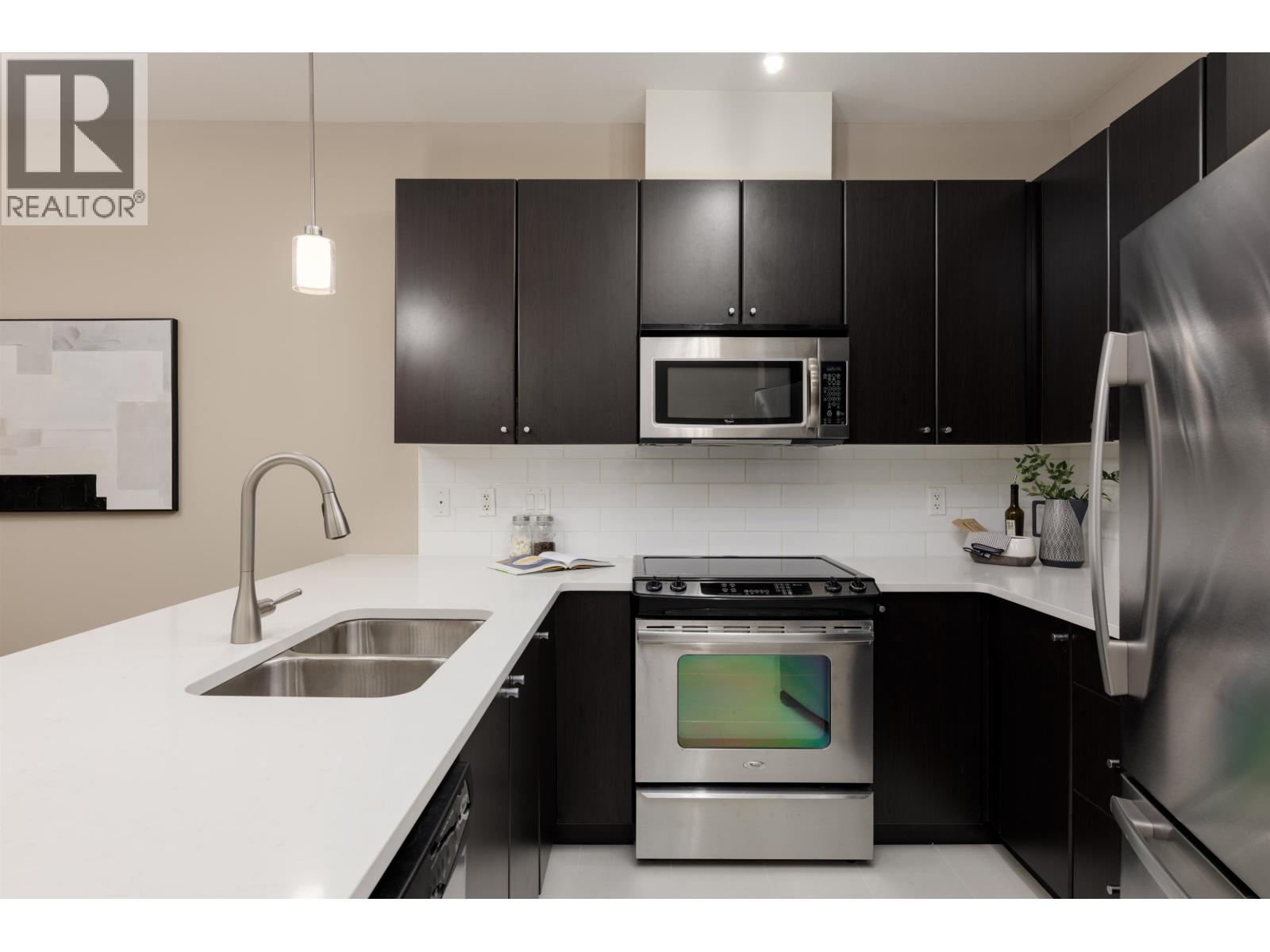 105 225 Francis Way, New Westminster, British Columbia  V3L 0G1 - Photo 8 - R3174493