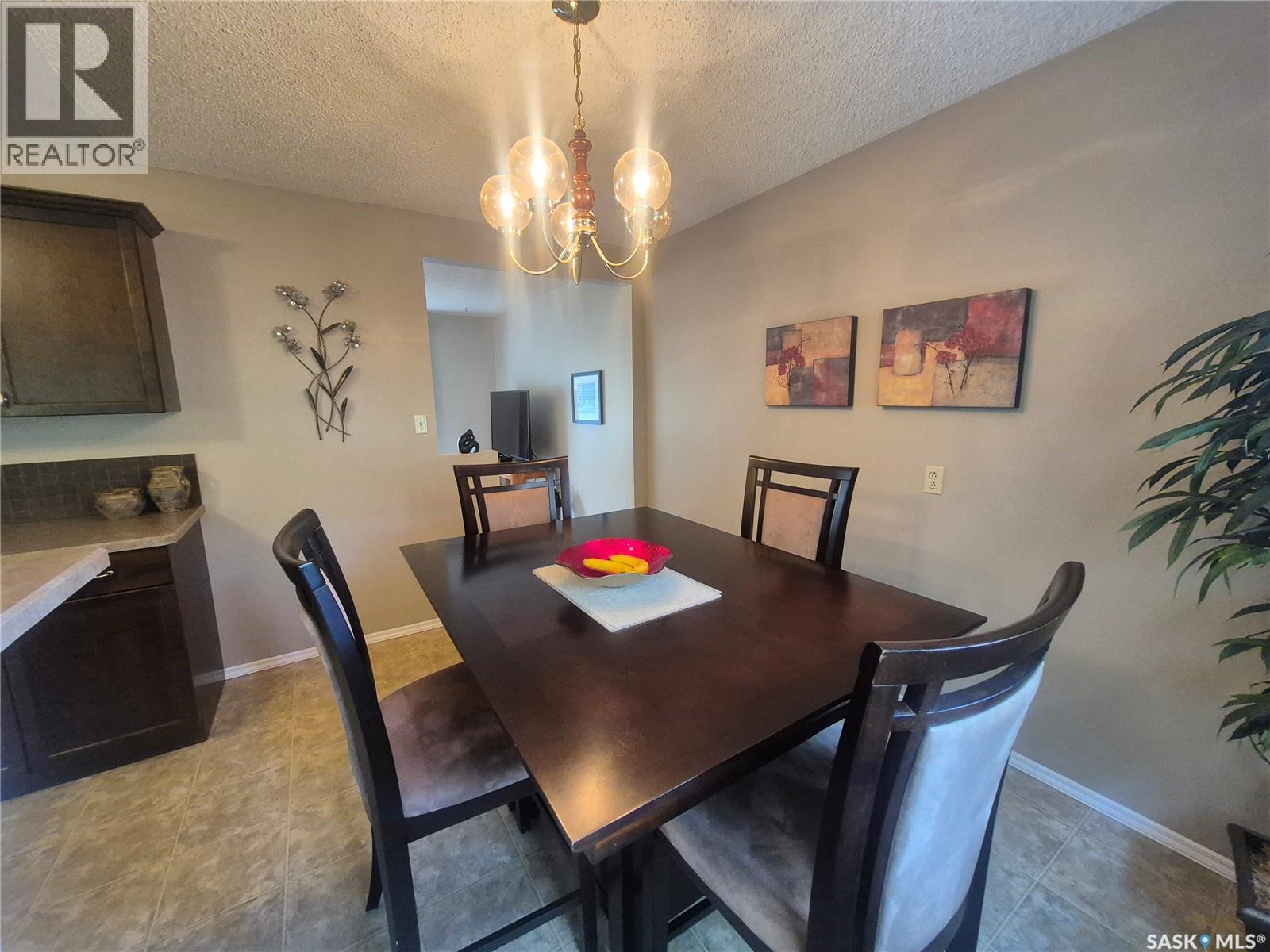 209 Baldwin Street, Ogema, Saskatchewan  S0C 1Y0 - Photo 12 - SK050917
