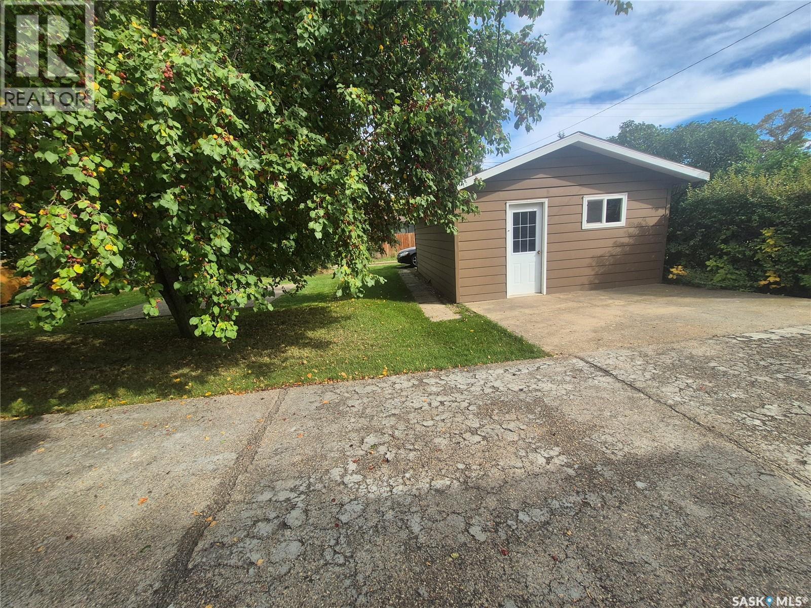 209 Baldwin Street, Ogema, Saskatchewan  S0C 1Y0 - Photo 44 - SK050917