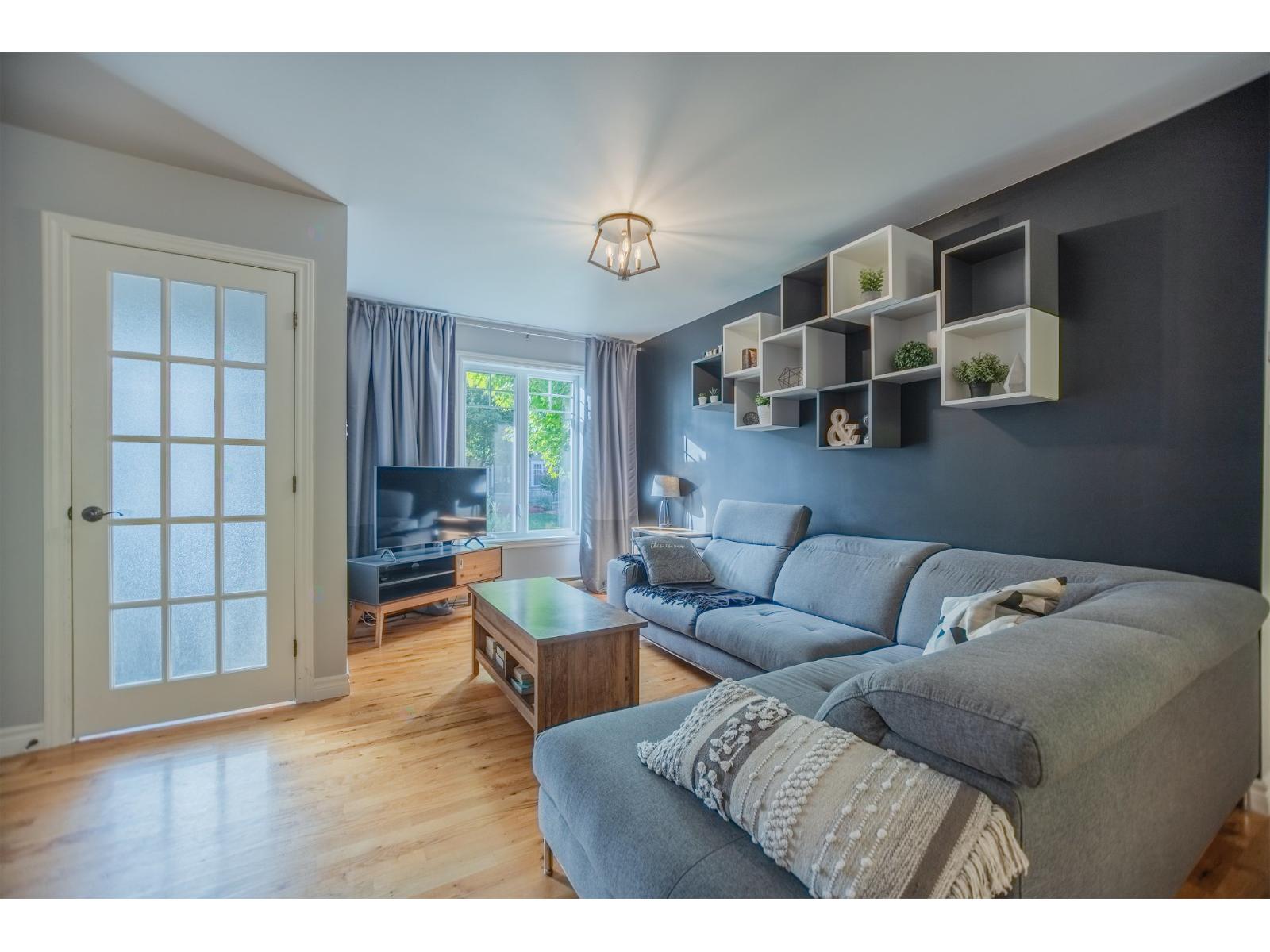 96 Rue Farly Sorel-Tracy Quebec Canada J3P0C4 5