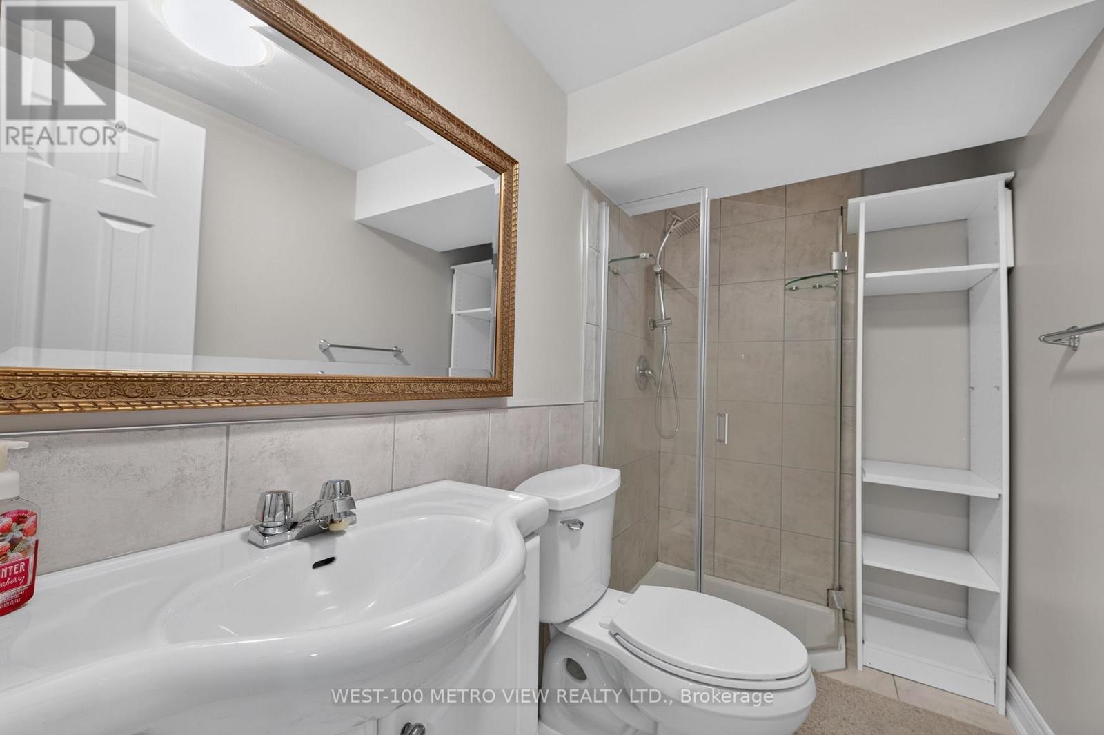 3411 Pinesmoke Crescent, Mississauga, Ontario  L4Y 3L4 - Photo 36 - W13910256