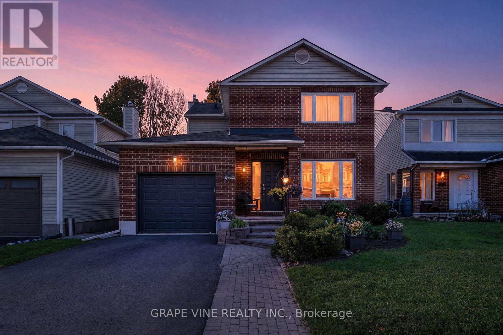 25 Wheeler Street, Ottawa, Ontario  K2J 3B8 - Photo 2 - X13911876