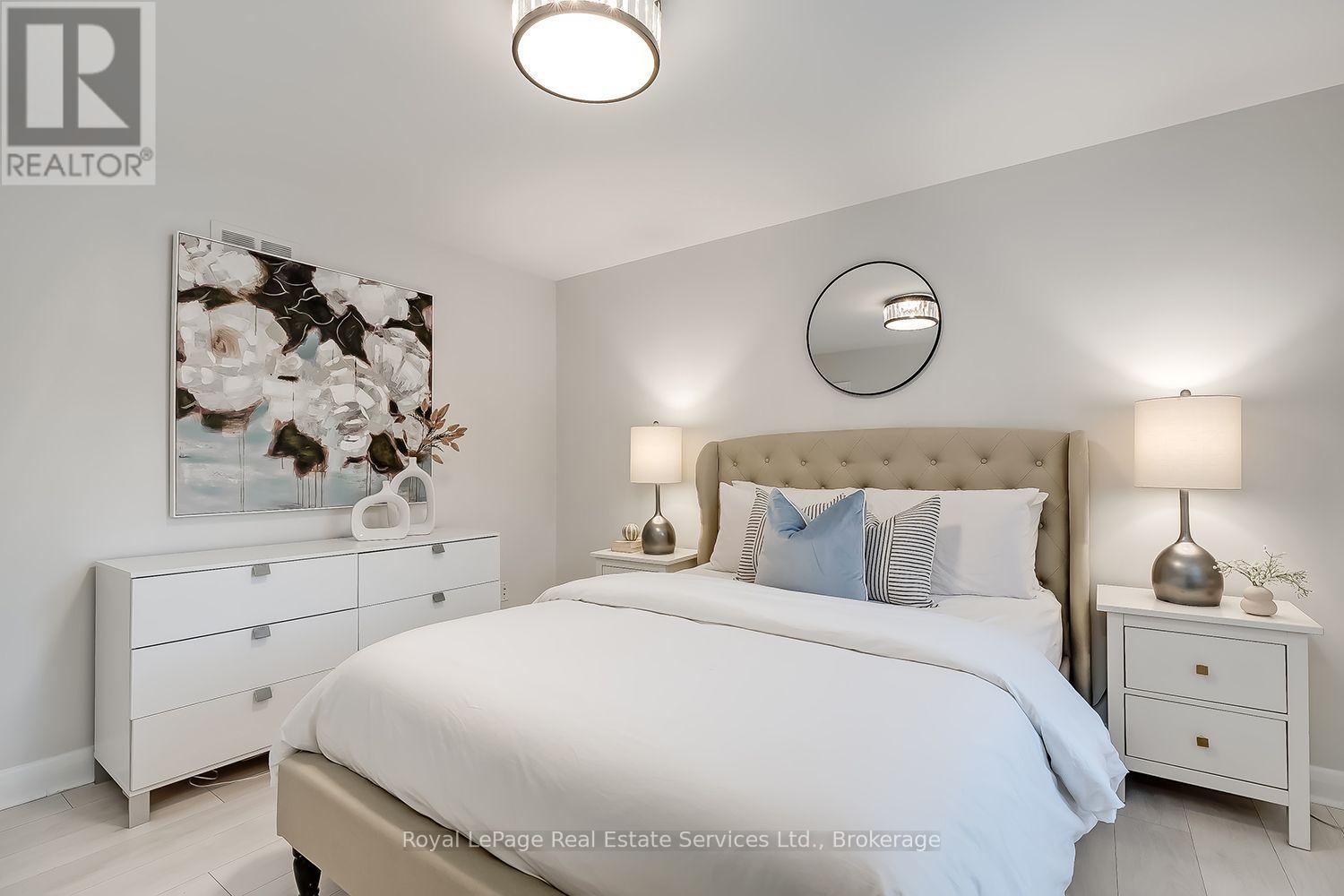 1151 Morrison Heights Drive, Oakville, Ontario  L6J 4J2 - Photo 33 - W13912338