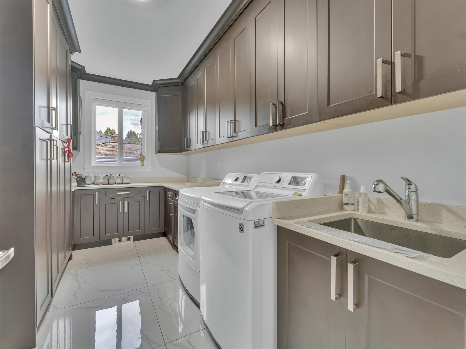 33906 Victory Boulevard, Abbotsford, British Columbia  V2S 1S6 - Photo 13 - R3173839
