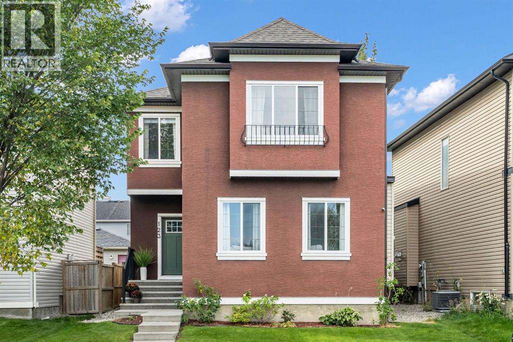 123 Elgin Meadows Way SE, Calgary, Alberta
